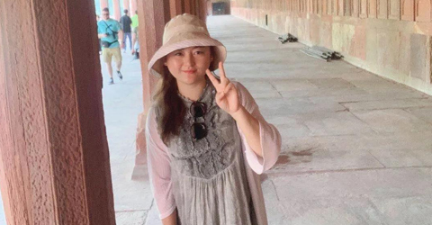 玫瑰紅，赤子情