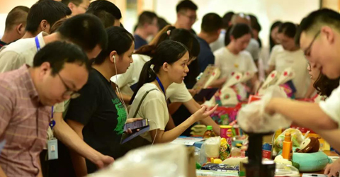 華啟智能中秋前夕關愛蘇州市社會福利總院兒童紀實