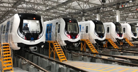 獻禮雙節，華啟智能恭賀青城進入地鐵換乘時代！