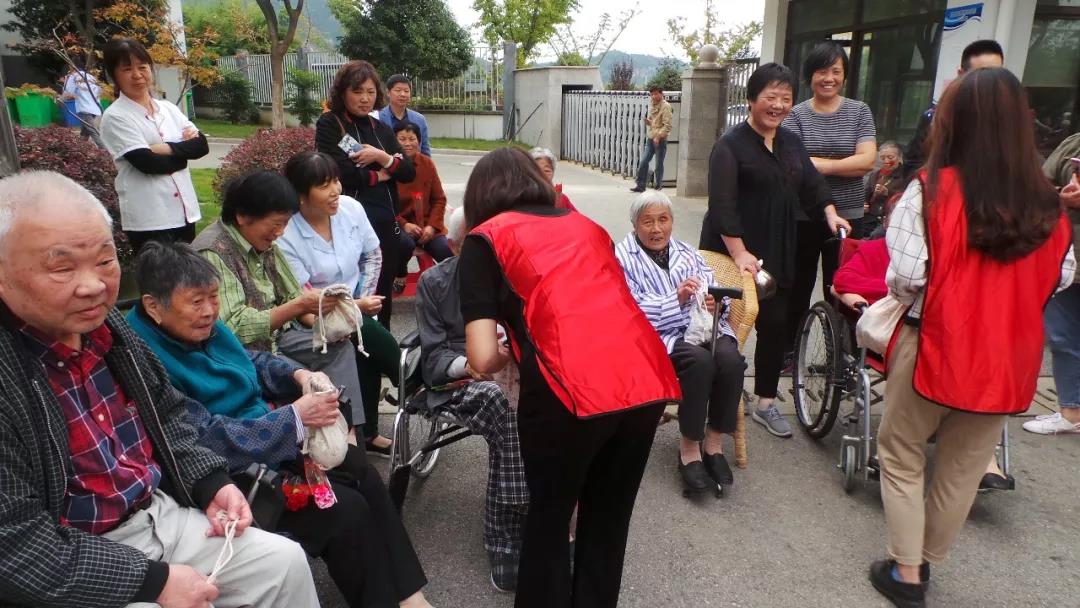 1592985374.jpg 1592985374.jpg