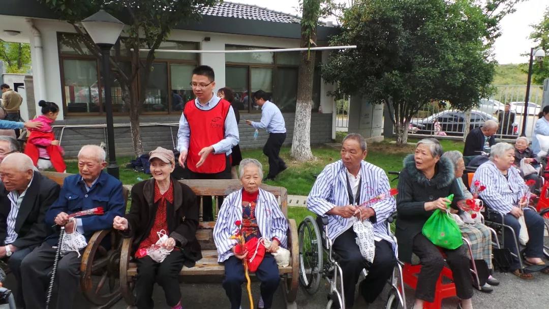 1592985459.jpg 1592985459.jpg