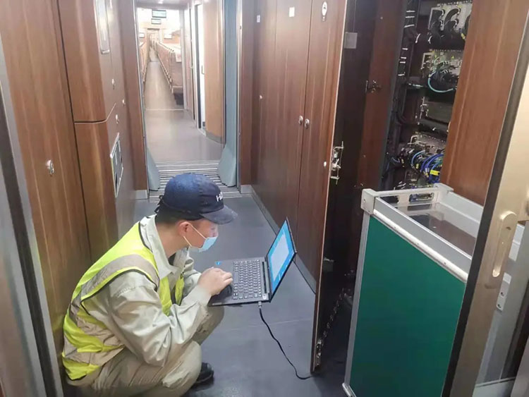 1644559170452626.jpg 640.webp (3).jpg